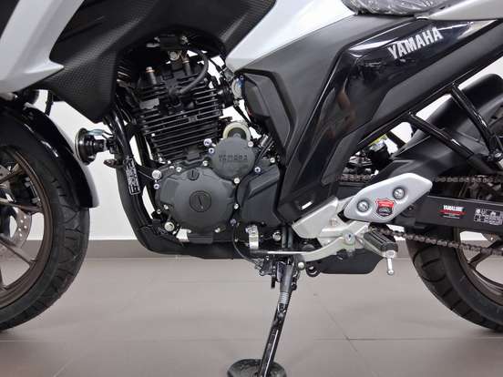 YAMAHA-FZ25 FAZER CONNECTED ABS-2026