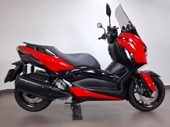 YAMAHA XMAX ABS 