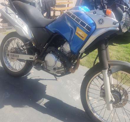 YAMAHA-XTZ 250 TÉNÉRÉ-2013