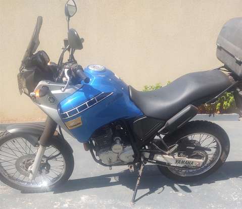 YAMAHA-XTZ 250 TÉNÉRÉ-2013