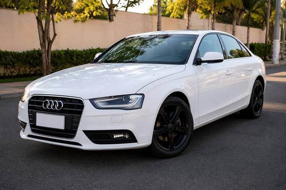 AUDI A4 1.8 TFSI AMBIENTE GASOLINA 4P MULTITRONIC