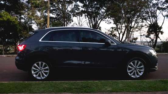 AUDI-Q3-2020