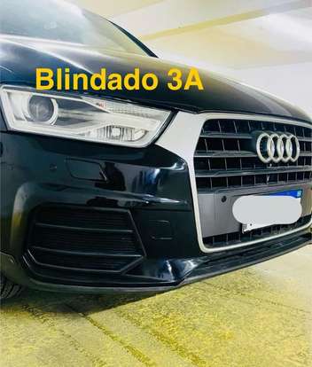 AUDI-Q3-2015