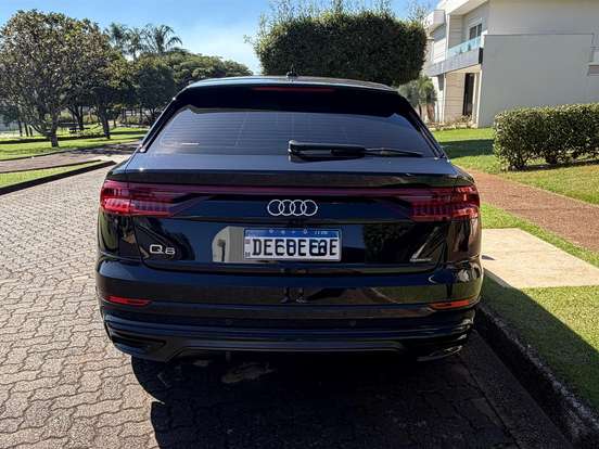 AUDI-Q8-3.0 TFSI GASOLINA PERFORMANCE BLACK QUATTRO TIPTRONIC AUDI-Q8-2021