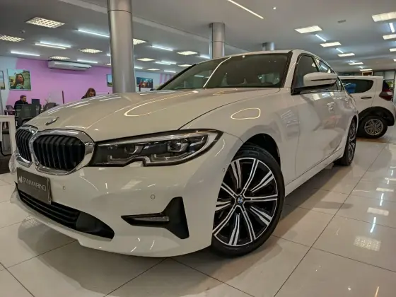 BMW 320i 2.0 16V TURBO FLEX GP AUTOMÁTICO BMW 320i 2.0 16V TURBO FLEX GP AUTOMÁTICO