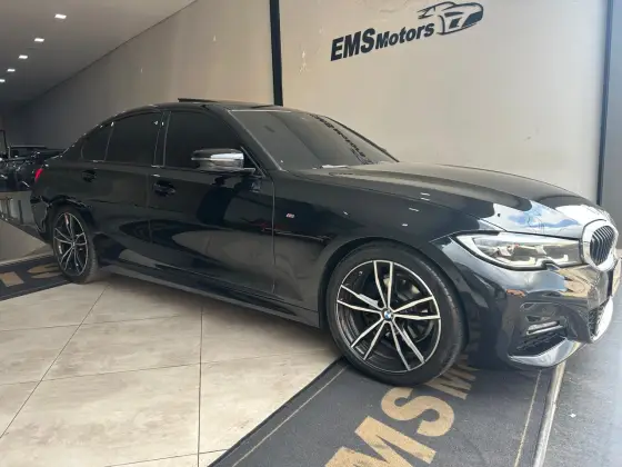 BMW 320i 2.0 16V TURBO FLEX M SPORT AUTOMÁTICO BMW 320i 2.0 16V TURBO FLEX M SPORT AUTOMÁTICO