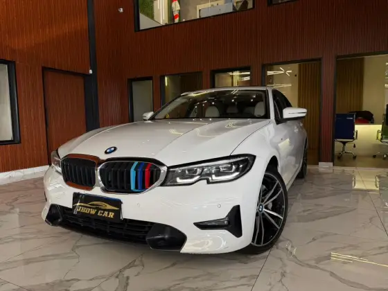BMW 330i 2.0 16V TURBO GASOLINA SPORT AUTOMÁTICO