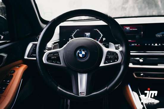 BMW-X5-2023