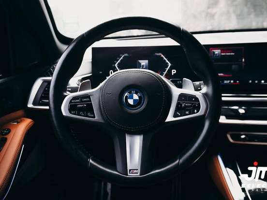 BMW-X5-3.0 I6 TURBO HÍBRIDO XDRIVE50E M SPORT AUTOMÁTICO BMW-X5-2023