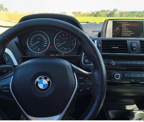 BMW-120i-2015