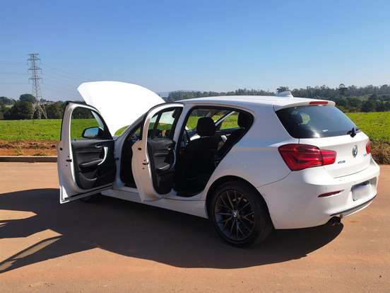 BMW-120i-2.0 16V SPORT ACTIVEFLEX 4P AUTOMÁTICO BMW-120i-2015