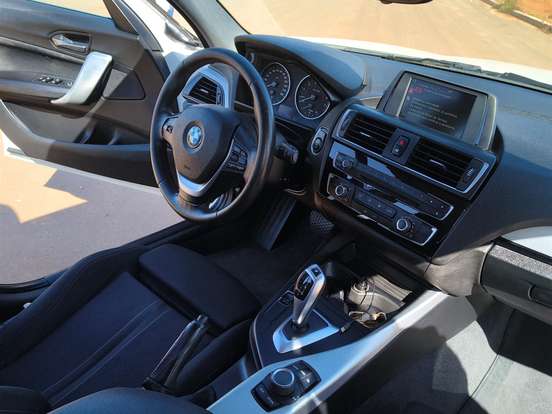 BMW-120i-2.0 16V SPORT ACTIVEFLEX 4P AUTOMÁTICO BMW-120i-2015