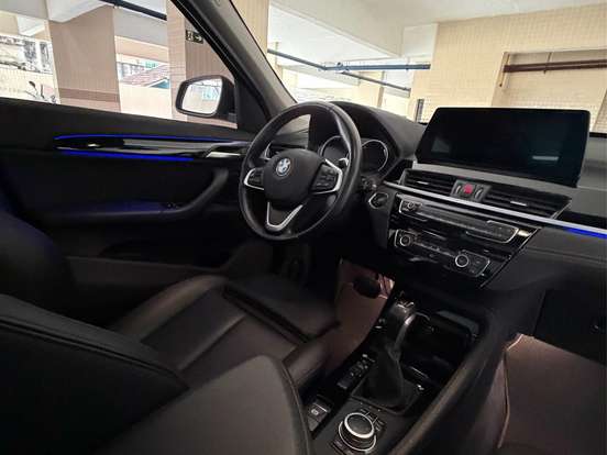 BMW-X1-2.0 16V TURBO ACTIVEFLEX SDRIVE20I X-LINE 4P AUTOMÁTICO BMW-X1-2020