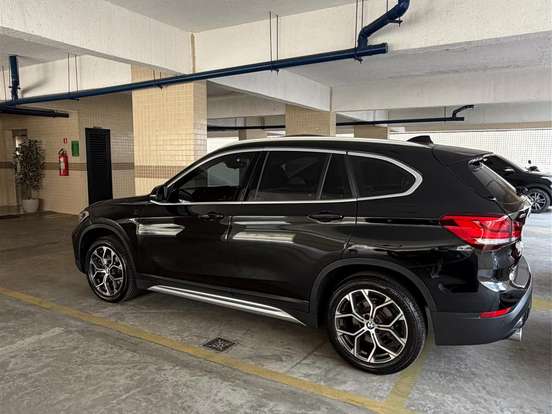 BMW-X1-2.0 16V TURBO ACTIVEFLEX SDRIVE20I X-LINE 4P AUTOMÁTICO BMW-X1-2020