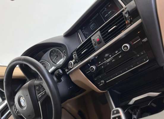BMW-X4-2.0 28I X LINE 4X4 16V TURBO GASOLINA 4P AUTOMÁTICO BMW-X4-2016