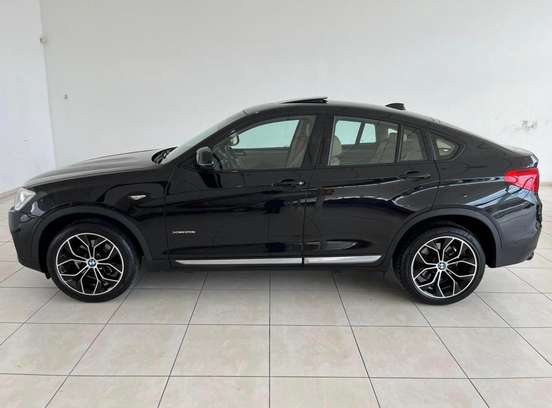 BMW-X4-2016