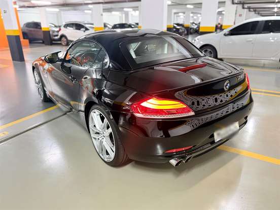 BMW-Z4-2.5 I6 GASOLINA SDRIVE23I AUTOMÁTICO BMW-Z4-2010