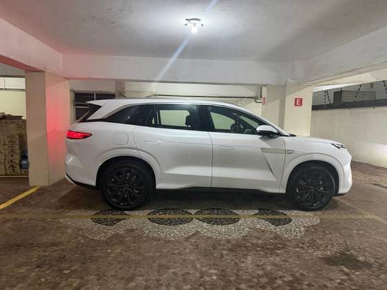BYD ATTO 8 1.5 TURBO PHEV AWD AUTOMÁTICO
