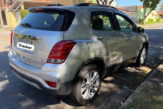 CHEVROLET-TRACKER-2017