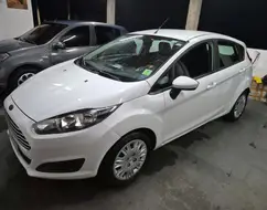 FORD FIESTA 1.5 S HATCH 16V FLEX 4P MANUAL FORD FIESTA 1.5 S HATCH 16V FLEX 4P MANUAL