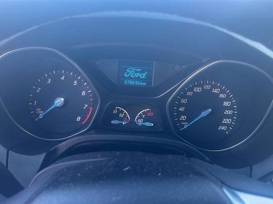 FORD-FOCUS-2.0 SE PLUS 16V FLEX 4P POWERSHIFT FORD-FOCUS-2014
