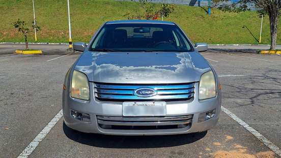 FORD-FUSION-2006