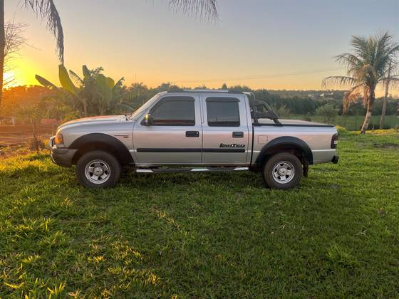 FORD RANGER 2.3 XLS 16V 4X2 CD GASOLINA 4P MANUAL