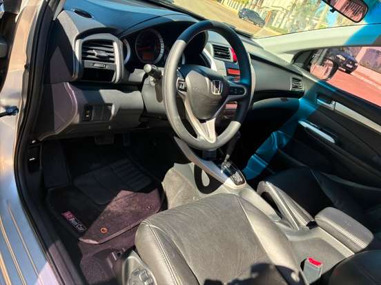 HONDA-CITY-2012