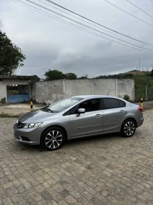 HONDA CIVIC 2.0 LXR 16V FLEX 4P AUTOMÁTICO HONDA CIVIC 2.0 LXR 16V FLEX 4P AUTOMÁTICO