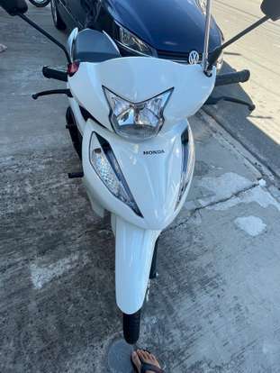 HONDA-BIZ 125 ES-2025