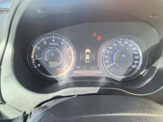HYUNDAI-AZERA-3.0 MPFI GLS V6 24V GASOLINA 4P AUTOMÁTICO HYUNDAI-AZERA-2011