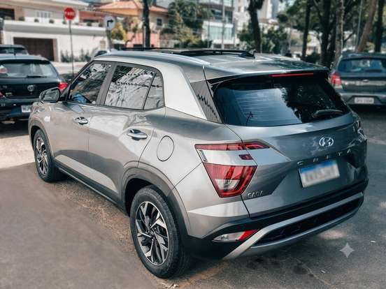 HYUNDAI-CRETA-2022