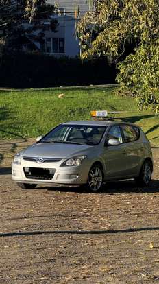 HYUNDAI-I30-2011