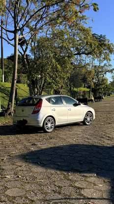 HYUNDAI-I30-2011