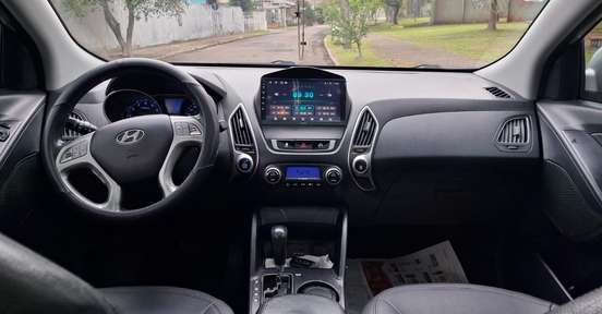 HYUNDAI-IX35-2011