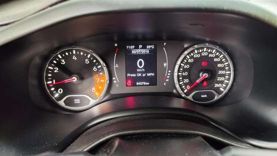 JEEP-RENEGADE-2019