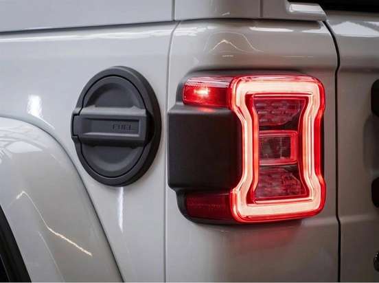 JEEP-WRANGLER-2023