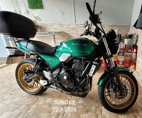 KAWASAKI-Z650 ABS RS-2023