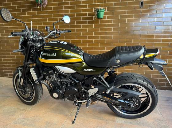 KAWASAKI Z900RS 