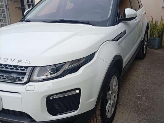 LAND ROVER-RANGE ROVER EVOQUE-2.0 SE 4WD 16V GASOLINA 4P AUTOMÁTICO LAND ROVER-RANGE ROVER EVOQUE-2018