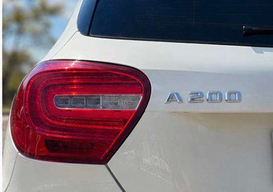MERCEDES-BENZ-A 200-1.6 TURBO 16V FLEX 4P AUTOMÁTICO MERCEDES-BENZ-A 200-2014