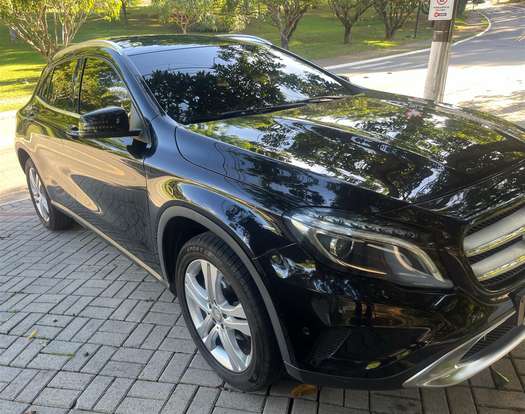 MERCEDES-BENZ-GLA 200-1.6 CGI VISION 16V TURBO GASOLINA 4P AUTOMÁTICO MERCEDES-BENZ-GLA 200-2015