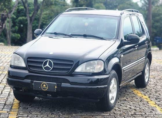MERCEDES-BENZ ML 320 3.2 4X4 V6 18V GASOLINA 4P AUTOMÁTICO