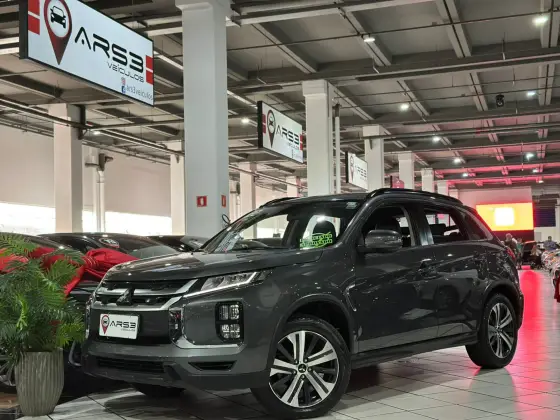 MITSUBISHI OUTLANDER SPORT 2.0 MIVEC FLEX HPE AUTOMÁTICO MITSUBISHI OUTLANDER SPORT 2.0 MIVEC FLEX HPE AUTOMÁTICO