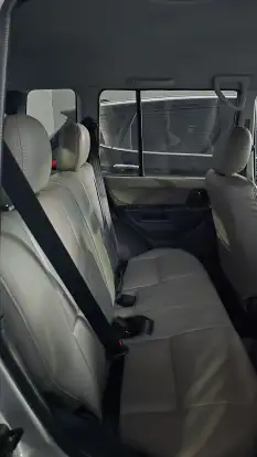 MITSUBISHI-PAJERO TR4-2009