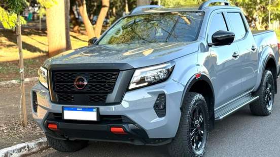 NISSAN-FRONTIER-2023