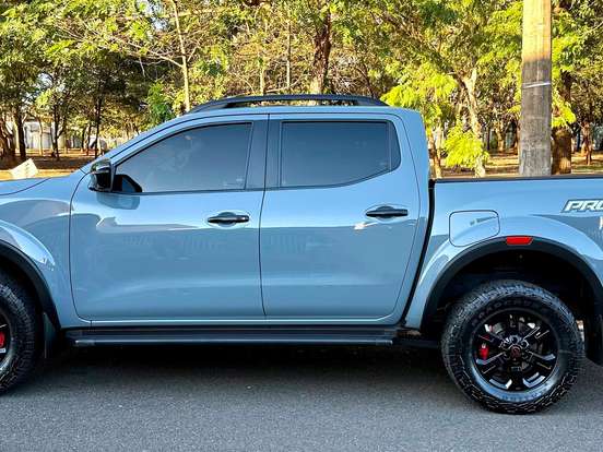 NISSAN-FRONTIER-2.3 16V TURBO DIESEL PRO4X CD 4X4 AUTOMÁTICO NISSAN-FRONTIER-2023