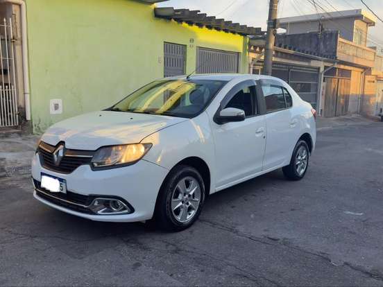 RENAULT-LOGAN-1.6 DYNAMIQUE 8V FLEX 4P MANUAL RENAULT-LOGAN-2015