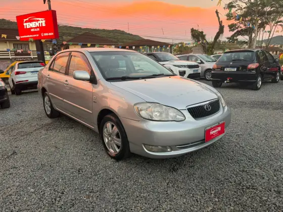 TOYOTA COROLLA 1.8 SE-G 16V GASOLINA 4P AUTOMÁTICO TOYOTA COROLLA 1.8 SE-G 16V GASOLINA 4P AUTOMÁTICO