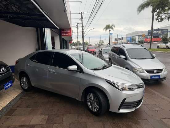 TOYOTA-COROLLA-2018